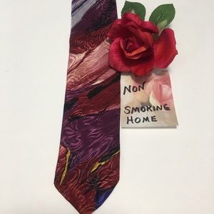 FORTE TIE WATER SWIRL DESIGN MOIRE WINE, GRAY